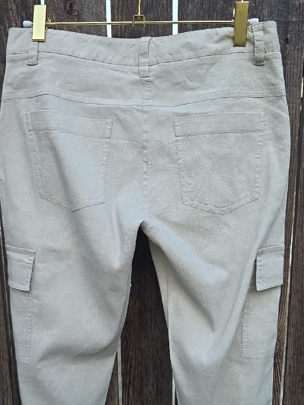 Theory Beige Cargo Pants for Women - Picture 8 of 13